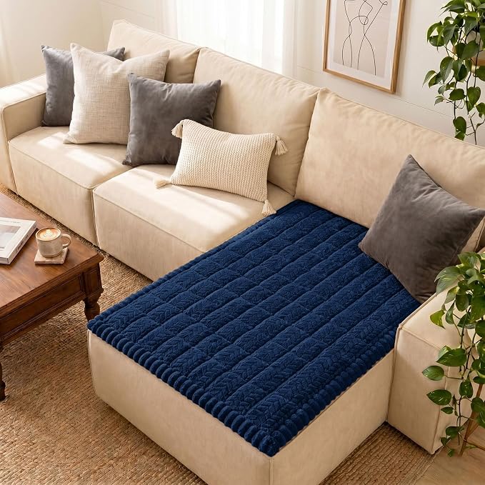 Smiry Couch Cover for Dogs, Non Slip Fuzzy Pet Sofa Covers Washable | Sofa Slipcovers for Sectional Couch, Soft Thick Furniture Protector for Cats Dogs, Against Fur, Dirt, Scratch (43"x63")