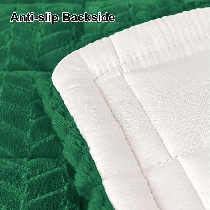 Smiry Couch Cover for Dogs, Non Slip Fuzzy Pet Sofa Covers Washable | Sofa Slipcovers for Sectional Couch, Soft Thick Furniture Protector for Cats Dogs, Against Fur, Dirt, Scratch (43"x63")