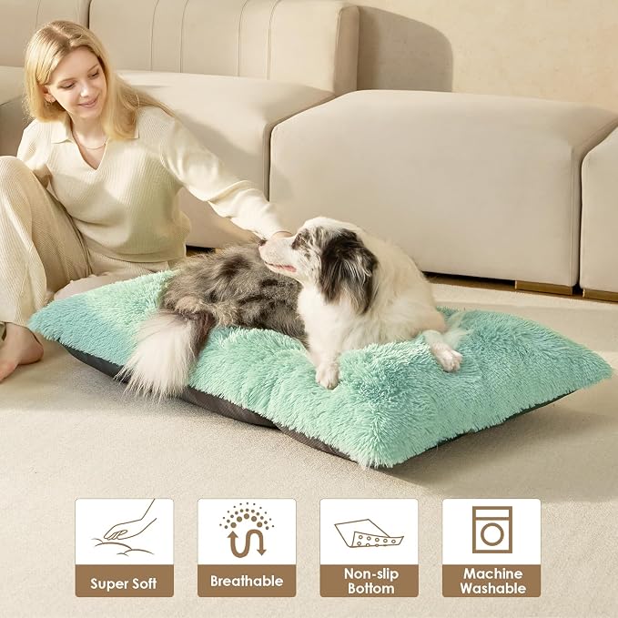 EHEYCIGA Fluffy Dog Crate Bed for Medium Dogs, Plush Faux Fur Crate Pad, Calming Anti Anxiety Medium Dog Bed, Washable Soft Warm Mat with Non-Slip Bottom, Apple Green