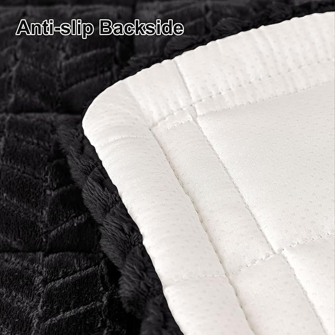 Smiry Couch Cover for Dogs, Non Slip Fuzzy Pet Sofa Covers Washable | Sofa Slipcovers for 3 Cushion Couch, Soft Thick Furniture Protector for Cats Dogs, Against Fur, Dirt, Scratch (35.4"x82.7")
