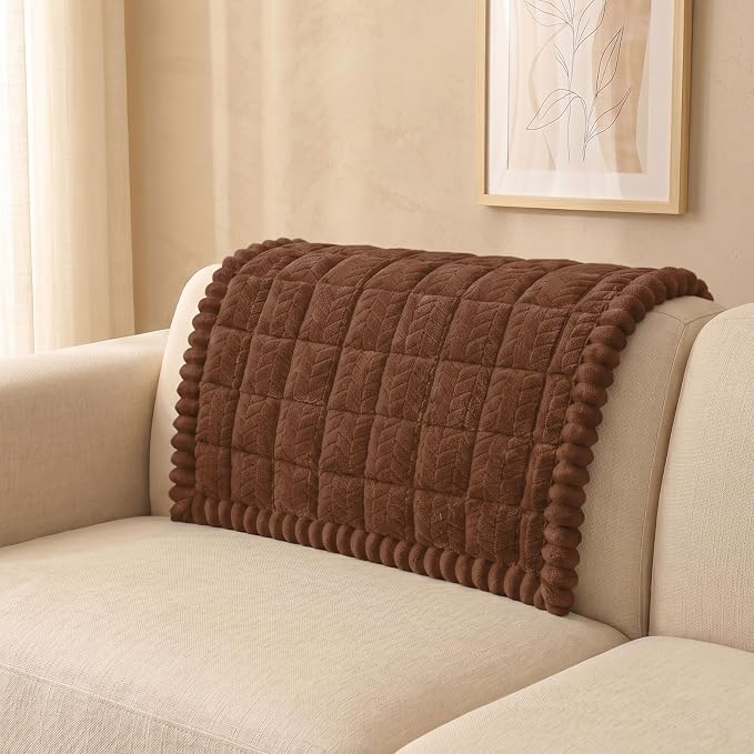 Smiry Couch Cover for Dogs, Non Slip Fuzzy Pet Sofa Arm Covers Washable | Sofa Slipcovers for Armrest & Backrest, Soft Thick Furniture Protector for Cats Dogs, Against Fur, Dirt (35.4"x35.4")