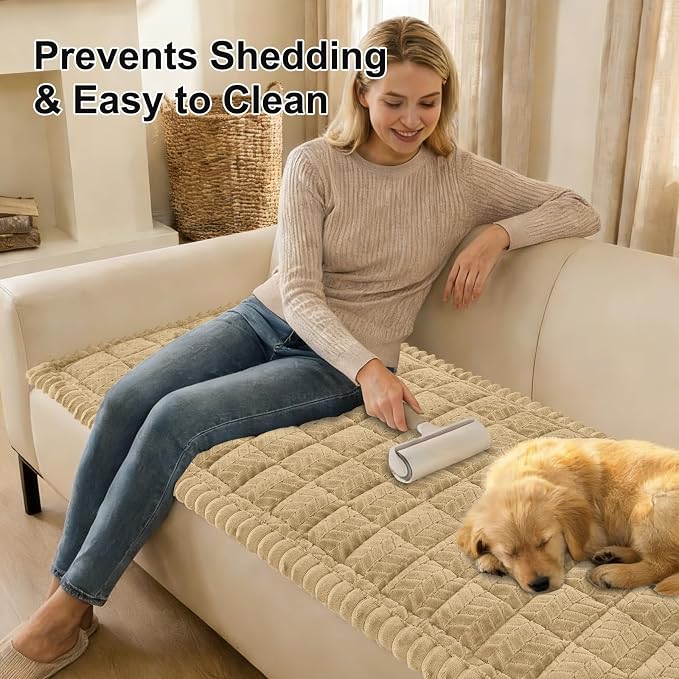 Smiry Couch Cover for Dogs, Non Slip Fuzzy Pet Sofa Covers Washable | Sofa Slipcovers for 3 Cushion Couch, Soft Thick Furniture Protector for Cats Dogs, Against Fur, Dirt, Scratch (35.4"x82.7")