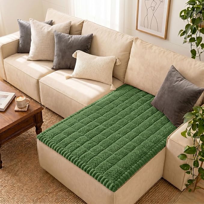 Smiry Couch Cover for Dogs, Non Slip Fuzzy Pet Sofa Covers Washable | Sofa Slipcovers for 3 Cushion Couch, Soft Thick Furniture Protector for Cats Dogs, Against Fur, Dirt, Scratch (43"x82.7")