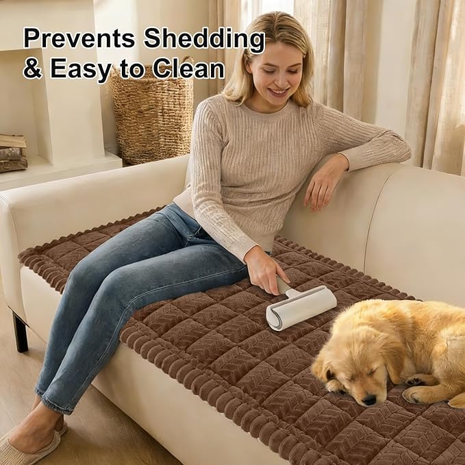 Smiry Couch Cover for Dogs, Non Slip Fuzzy Pet Sofa Covers Washable | Sofa Slipcovers for 2-3 Cushion Couch, Soft Thick Furniture Protector for Cats Dogs, Against Fur, Dirt, Scratch (35.4"x63")
