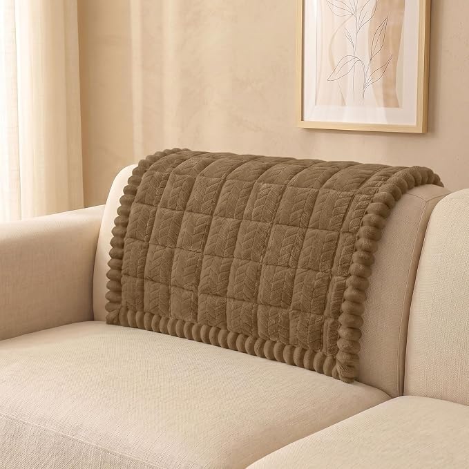 Smiry Couch Cover for Dogs, Non Slip Fuzzy Pet Sofa Arm Covers Washable | Sofa Slipcovers for Armrest & Backrest, Soft Thick Furniture Protector for Cats Dogs, Against Fur, Dirt (35.4"x35.4")
