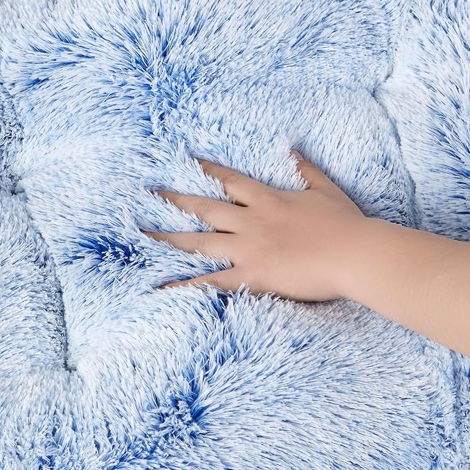 EHEYCIGA Fluffy Dog Crate Bed for Extra Large Dogs, Plush Faux Fur Crate Pad, Calming Anti Anxiety XL Dog Bed, Washable Soft Warm Mat with Non-Slip Bottom, Blue