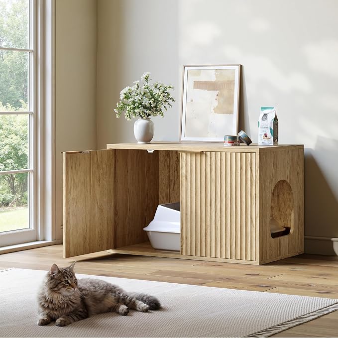 Evermagin 31.5" Cat Litter Box Enclosure Furniture | Oak Hidden Litter Box Cabinet, Modern Indoor Cat House, Fluted Kitty End Table for Living Room, Bedroom, Entryway