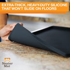 Neater Pet Brands Neater Mat Cat & Dog Food Mat, Waterproof & BPA-Free Silicone Placemat with Raised Edge for Under Food and Water Bowls, 16" x 10", Midnight Black