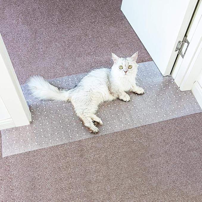 Carpet Protector for Pets Cat Carpet Protector for Doorway, Anti Scratch Under Door Cat Scratch Protector Mat, Easy to Cut Plastic Stopper (Clear, 8.4FT)