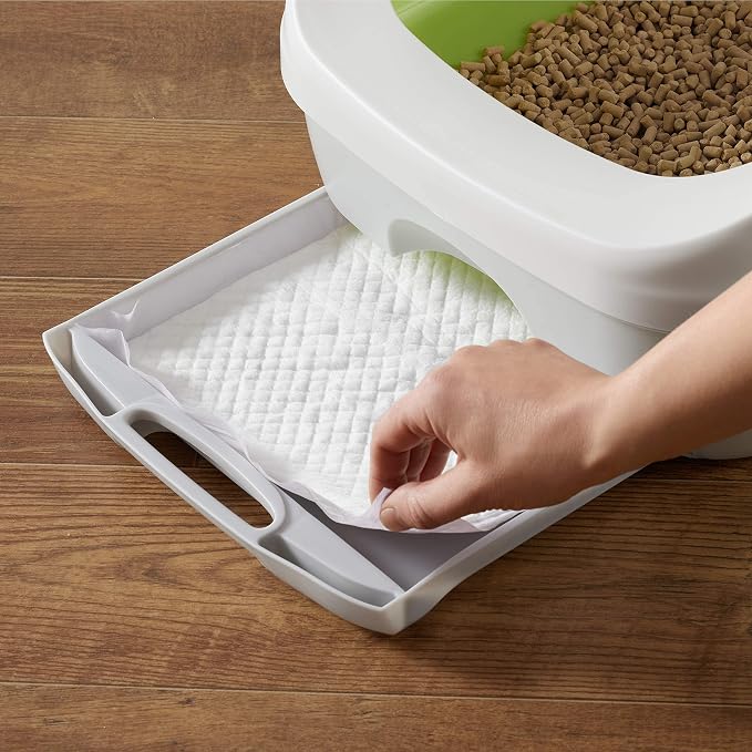 Amazon Basics Cat Litter Pee Pads, Odor Control with Fresh Scent, Super Absorbent, Disposable, Universal Fit Litter Box, Purple and White, 40 Count
